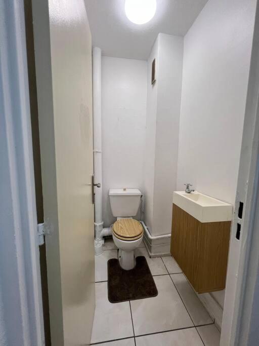 Appartement Proche Aeroport Au Rez-De-Chaussee Les Abymes Exterior foto